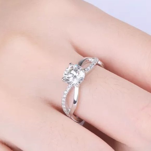 1 Carat Moissanite Fancy Ring with 925 Sterling Silver Band, D-FL - Picture 10 of 10